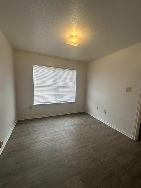 Building Photo - 401 Ave T