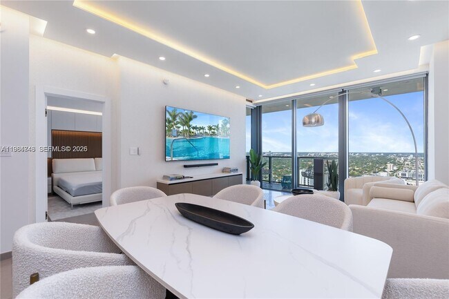 Building Photo - 88 SW 7th St