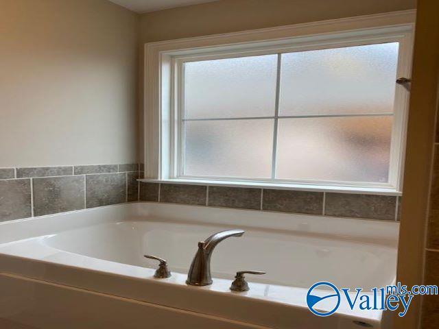 Building Photo - 15595 Ironcrest Drive NW
