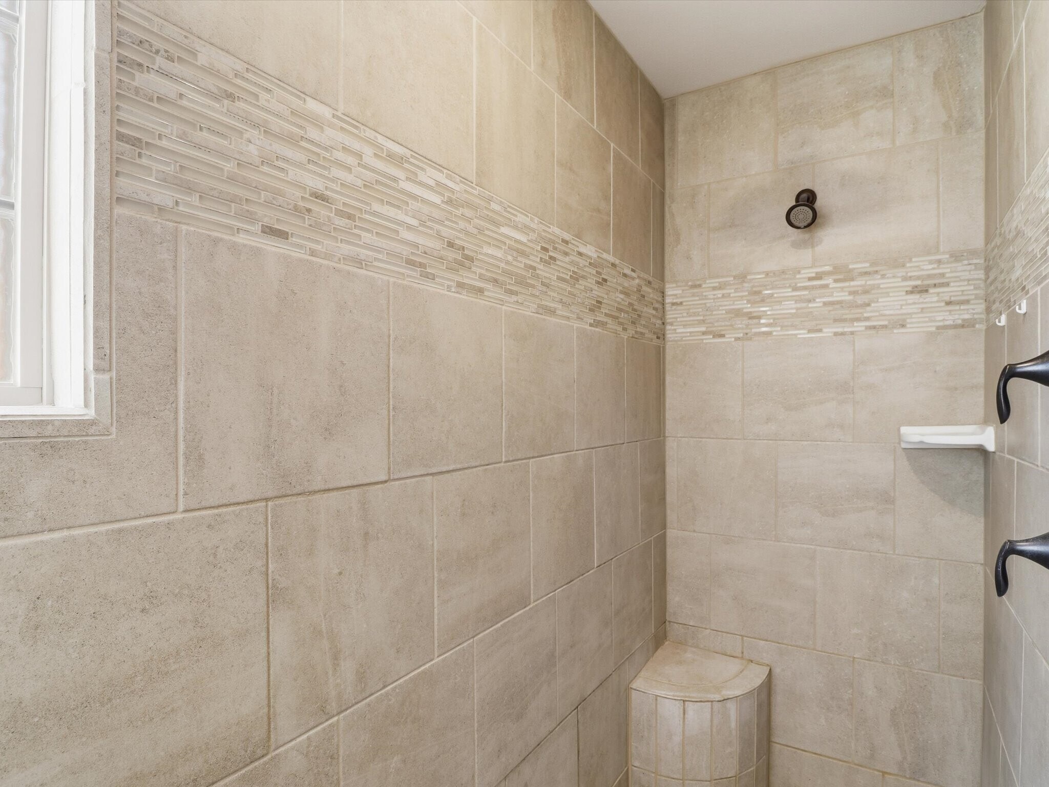 Building Photo - 6936 Dusty Dr NE