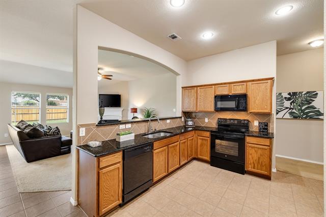 Primary Photo - 5640 Lincolnwood Dr