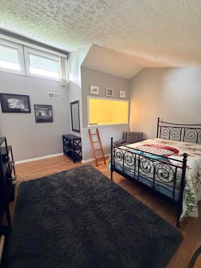 Building Photo - 8226 Glencree Pl