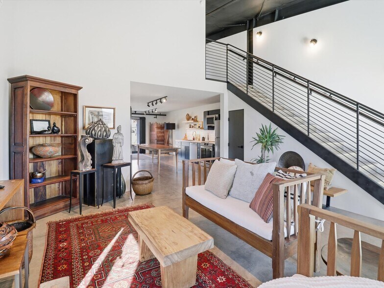 Building Photo - 1728 Camino Carlos Rey