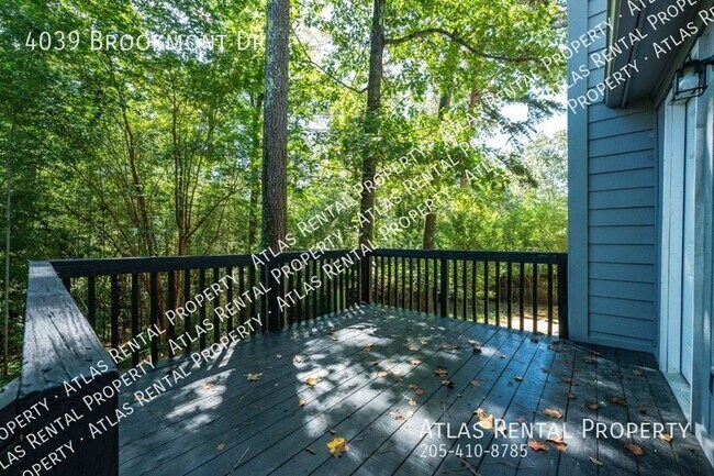 Building Photo - 4039 Brookmont Dr