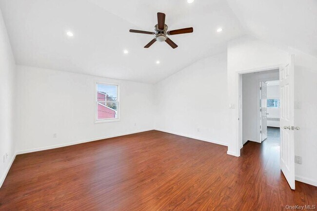 Building Photo - 7 Cinder Ln