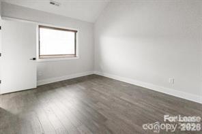 Building Photo - 1212 Minter Pl