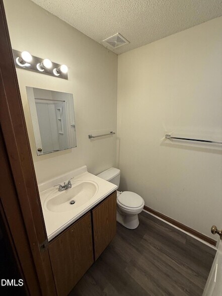 Building Photo - 3530 Ivy Commons Dr