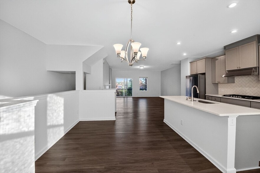 Building Photo - 1223 Brickfield Dr