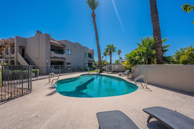 Building Photo - 3640 N 38th St