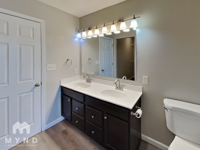 Building Photo - 1511 Danielle Rd