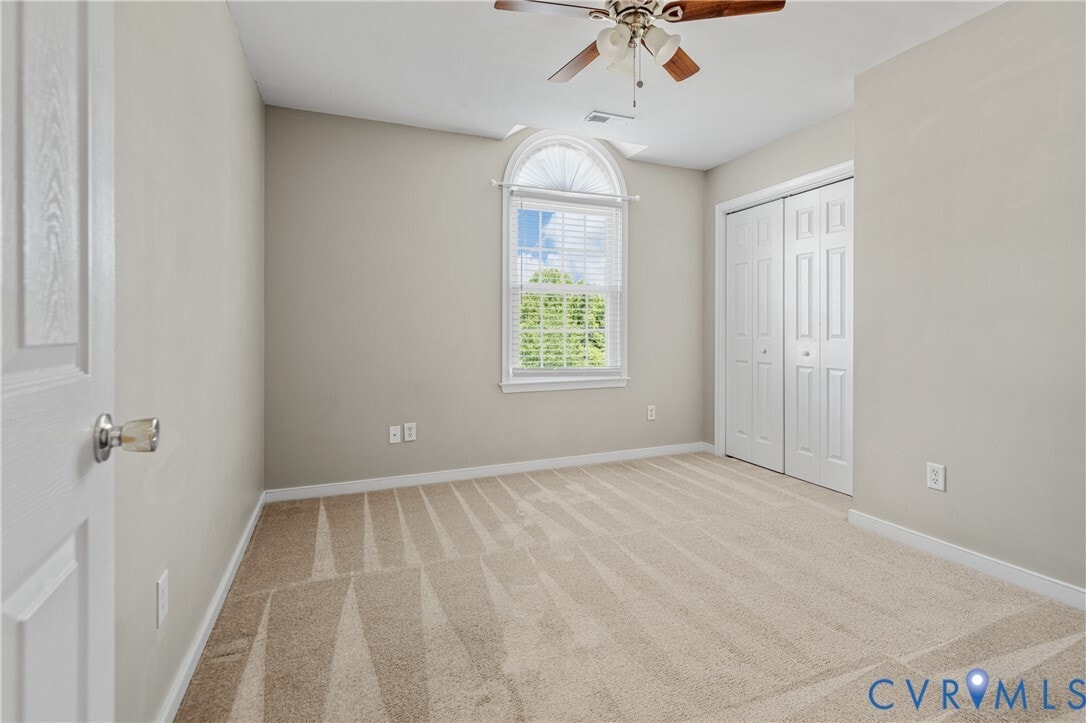 Building Photo - 3924 Liberty Point Dr