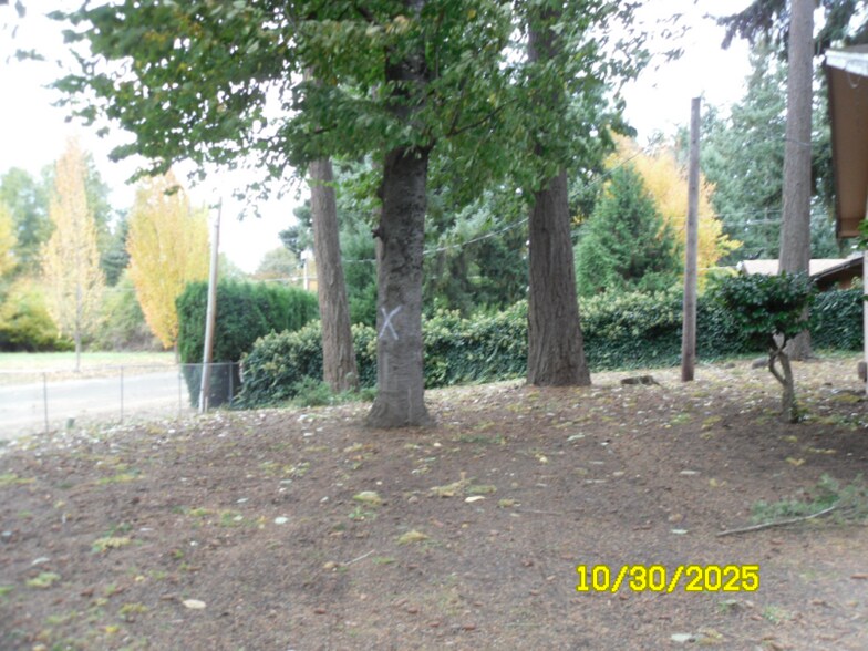 Building Photo - 3919 SE 168th Ave