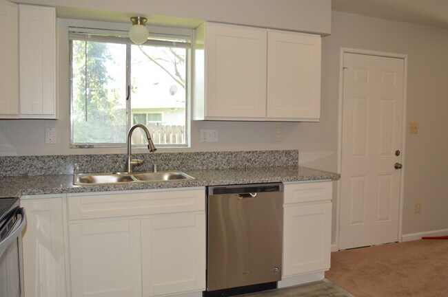 Building Photo - 2156 57th Ave