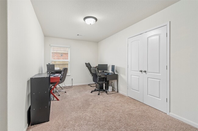 Building Photo - 9719 Montana Sapphire Ln
