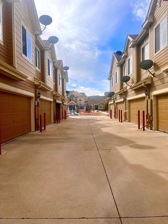 Building Photo - 16283 W 63rd Pl