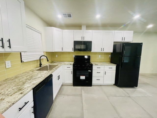 Granite Countertops - 1501 W Lynwood St