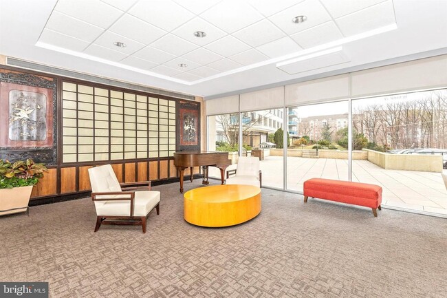 Building Photo - 10500 Rockville Pike