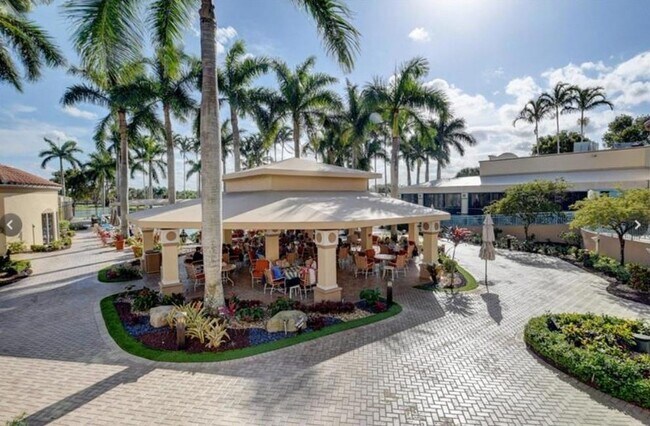Building Photo - 12752 Coral Lakes Dr