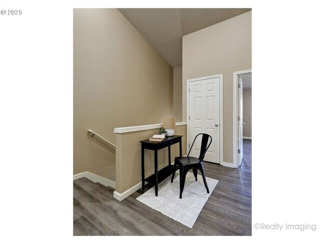 Building Photo - Evergreen Park Townhouse