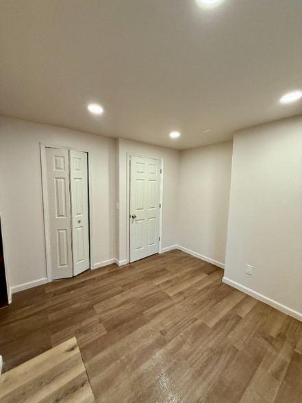 Building Photo - 3040 Alvina Ave