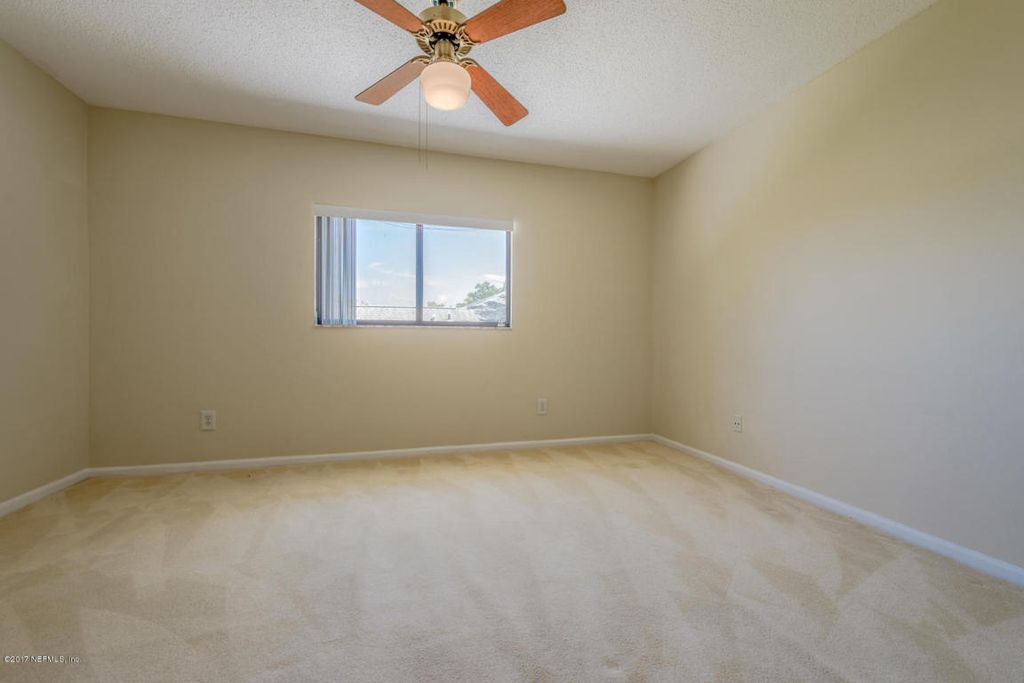 Building Photo - 172 La Pasada Cir S