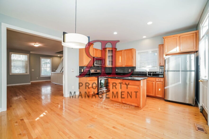 Building Photo - 57 E Prescott St