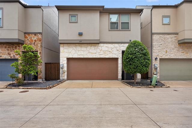 Building Photo - 5137 Artemesia Ln