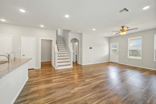 Building Photo - 8506 Lagosta Ln