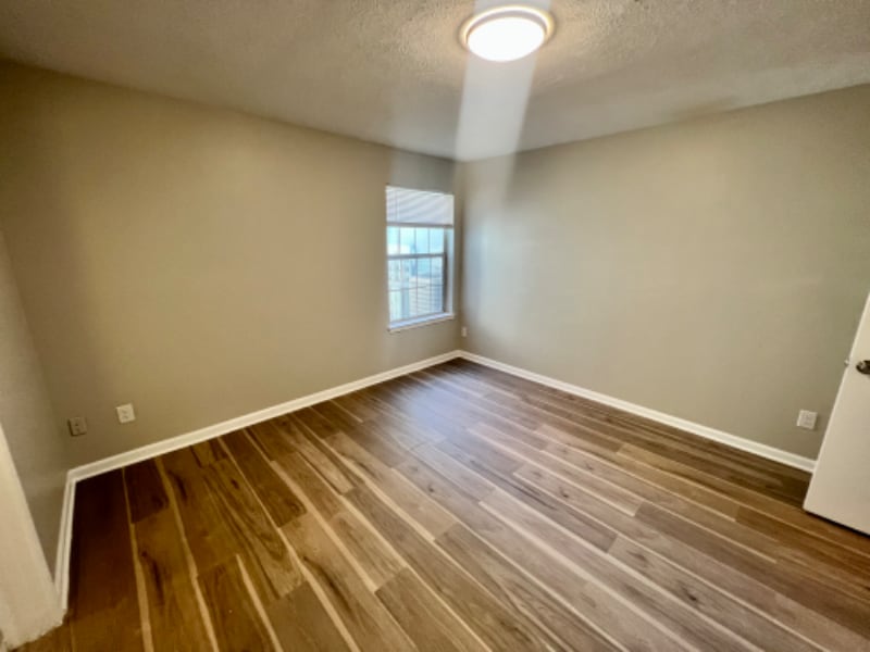 Building Photo - 13456 Lord Dunbore Pl