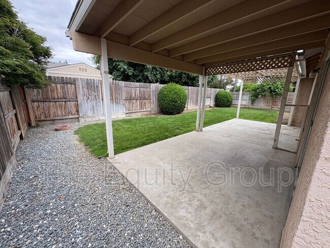 Building Photo - 3432 S Martin Ct