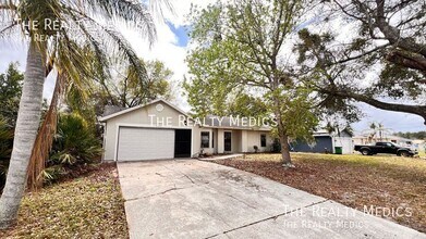 Building Photo - 3257 Dudley Dr