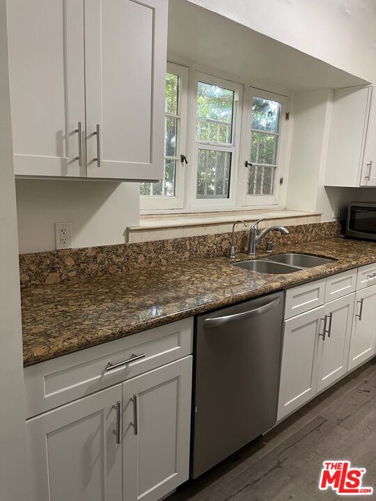 Building Photo - 4010 W Adams Blvd