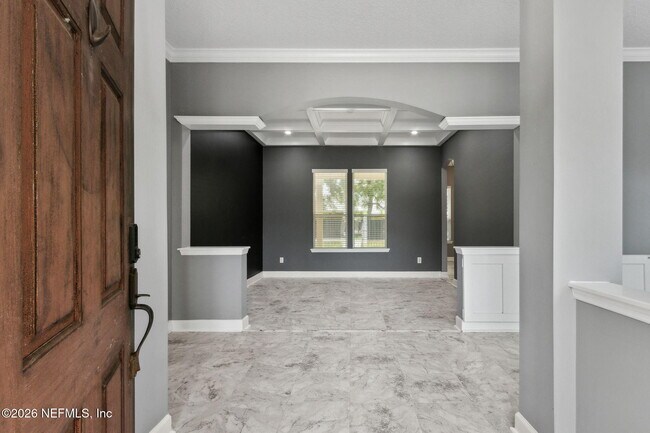 Building Photo - 14617 E Zachary Dr