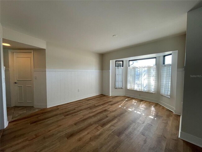 Building Photo - 3202 Meadow Run Dr