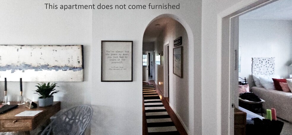 Front Door, Front Room, Bedroom 2 - 68 Park Ave