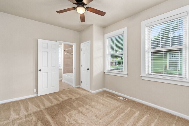 Building Photo - Single Family Norfolk Home