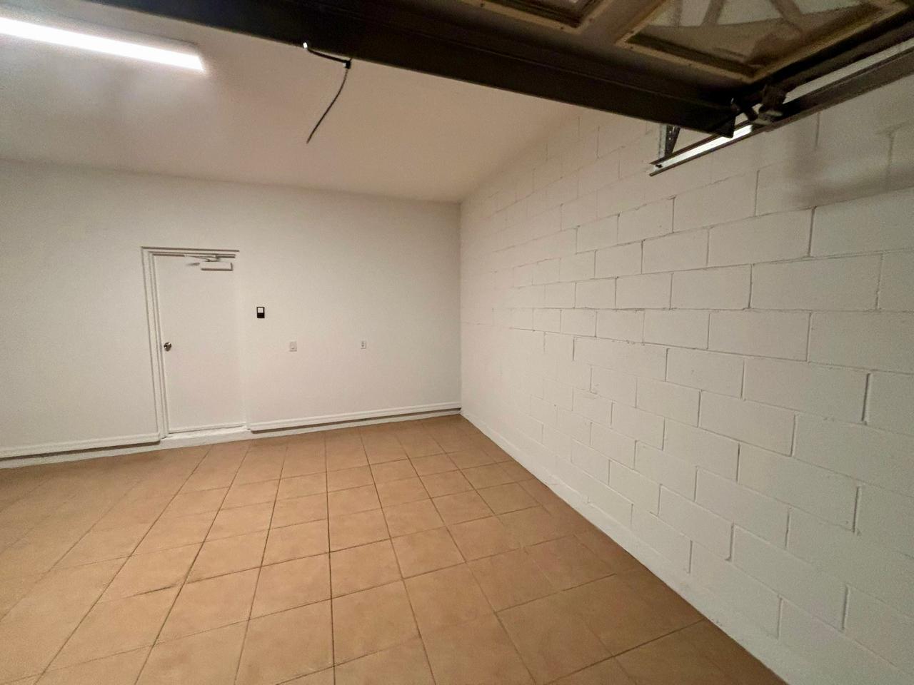 Garage - 2047 Estancia Cir