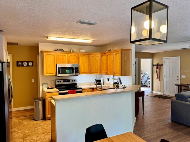Building Photo - 5722 SW 85th St