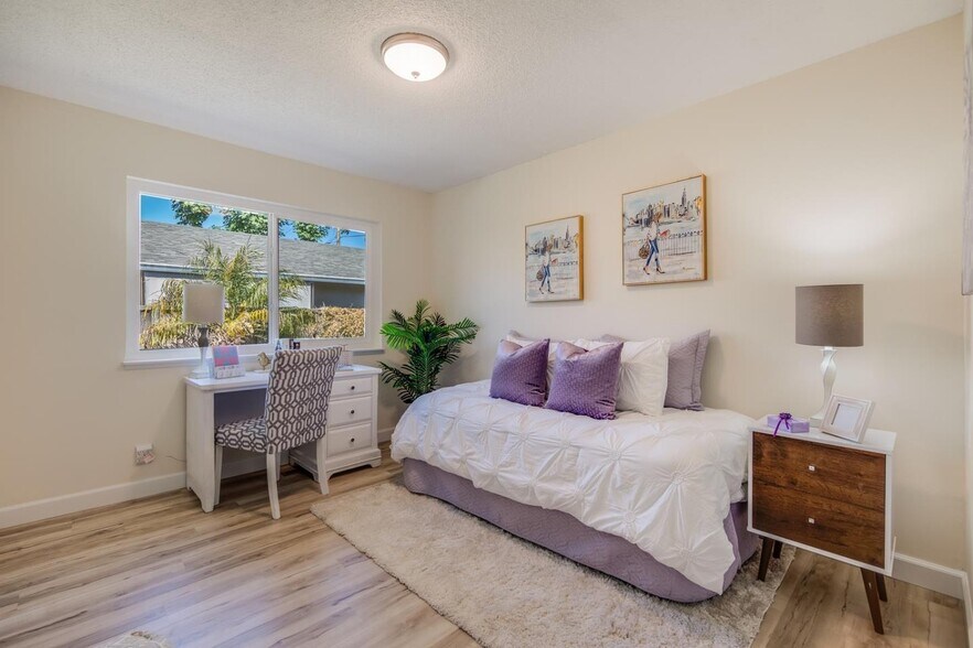 Second bedroom - 934 Goodwin Ave