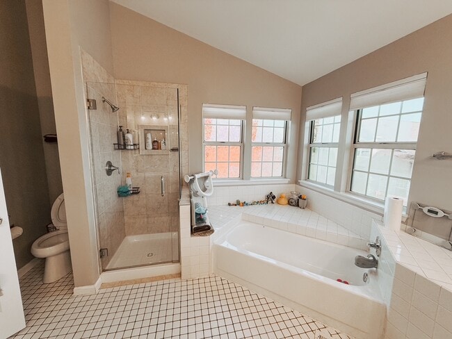 Building Photo - 1580 Birmingham Ln