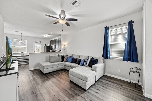 Building Photo - 4827 Purple Wisteria Ln