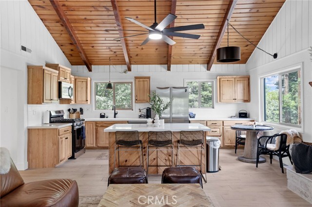 Building Photo - 41625 Thrush Ct