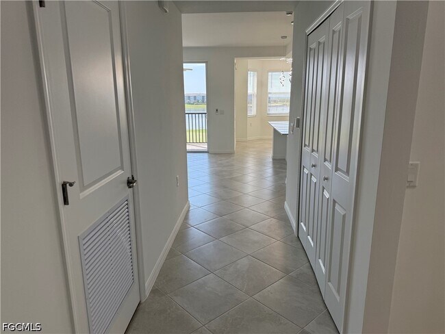 Building Photo - 5491 Double Eagle Cir