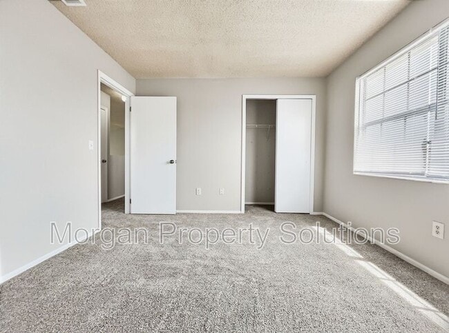 Building Photo - 1017 Whalebone Bay Dr