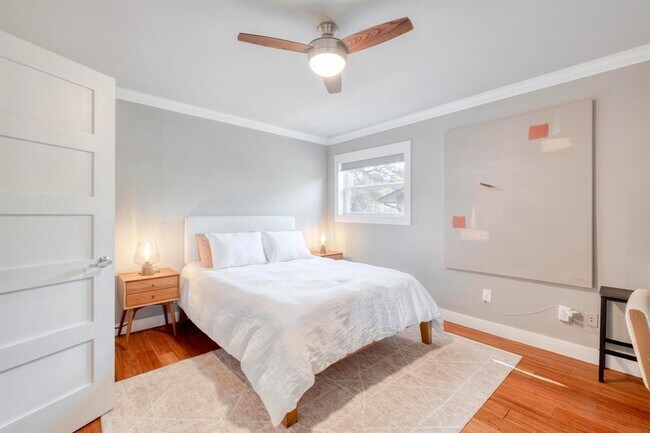 Building Photo - 600 Jetta Ct