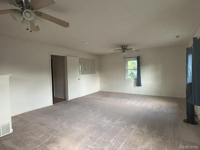 Building Photo - 1064 Lakeview St