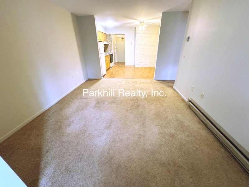 Building Photo - 420 W Pennsylvania Ave