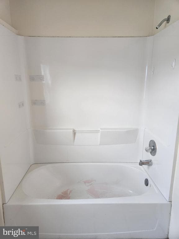 Building Photo - 122 Spring St