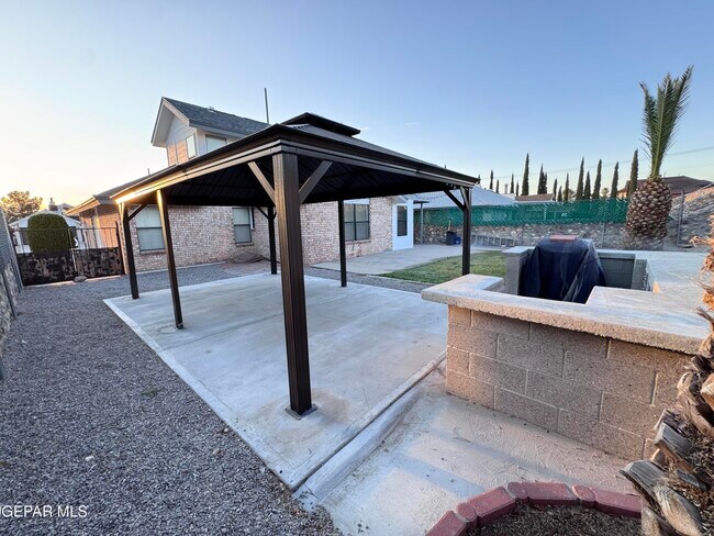 Building Photo - 1128 Will Rand Dr