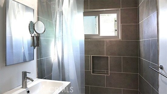 Building Photo - 3864 Inglewood Blvd